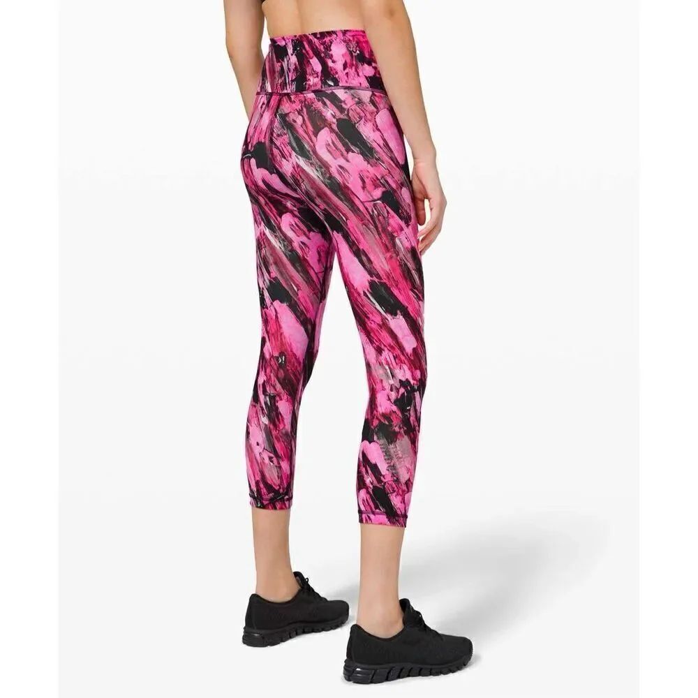 Womens Lululemon Wunder Train High-Rise Crop